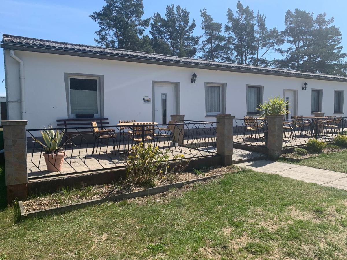 Ferienpark Buntspecht Apartment B Pruchten Exterior photo